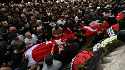Kahramanmaraş'ın Onikişubat ilçesinde okula düzenlenen silahlı saldırıda hayatını kaybeden öğrenciler