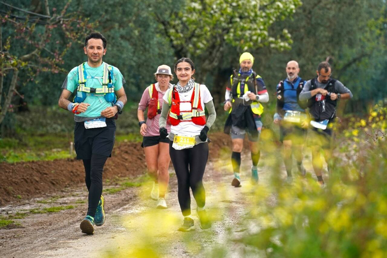 Türkiye'nin en uzun maratonu! Bursa'da tarih ve doğanın içinde... 11 turkiyenin en uzun maratonu bursada tarih ve doganin icinde a757db818871