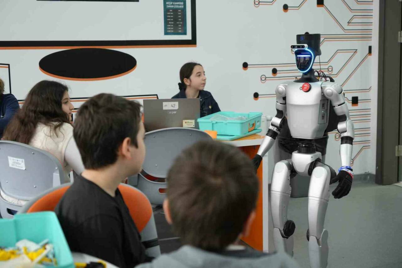 turkiyenin nufusa kaydedilen ilk robotu simdi de ise basladi 3e86f816502d