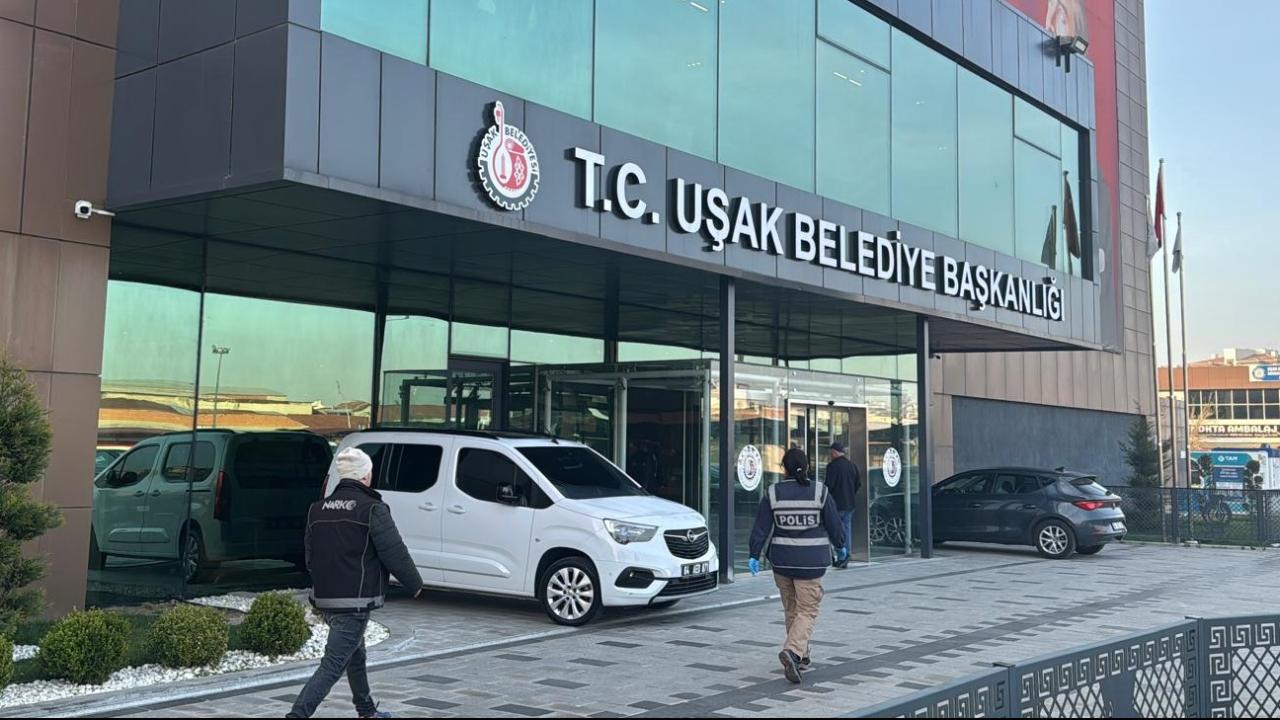 Uşak Belediyesi'ne 2. dalga operasyon: 25 gözaltı 1 usak belediyesine 2 dalga operasyon 25 gozalti b0e8b1979ee2