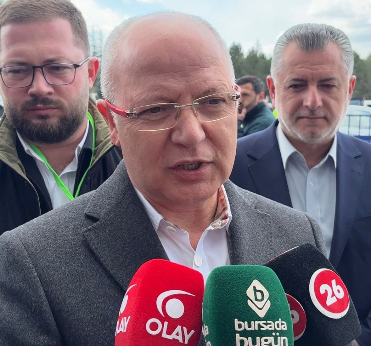 Bursa protokolü tek yürek Eskişehir'de! Şampiyonluk maçı öncesi mesajlar... 5 whatsapp image 2026 04 12 at 150231 1