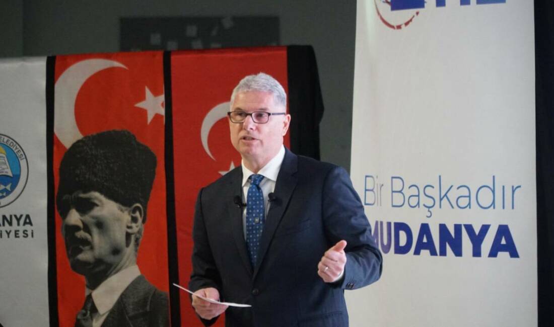 Mudanya Belediye Başkanı Deniz Dalgıç, cezaevinde ziyaret ettiği Bursa Büyükşehir
