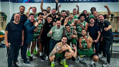 Bursaspor Basketbol, deplasmanda Mersin Spor’u Javin DeLaurier’in 0.9 saniye kala