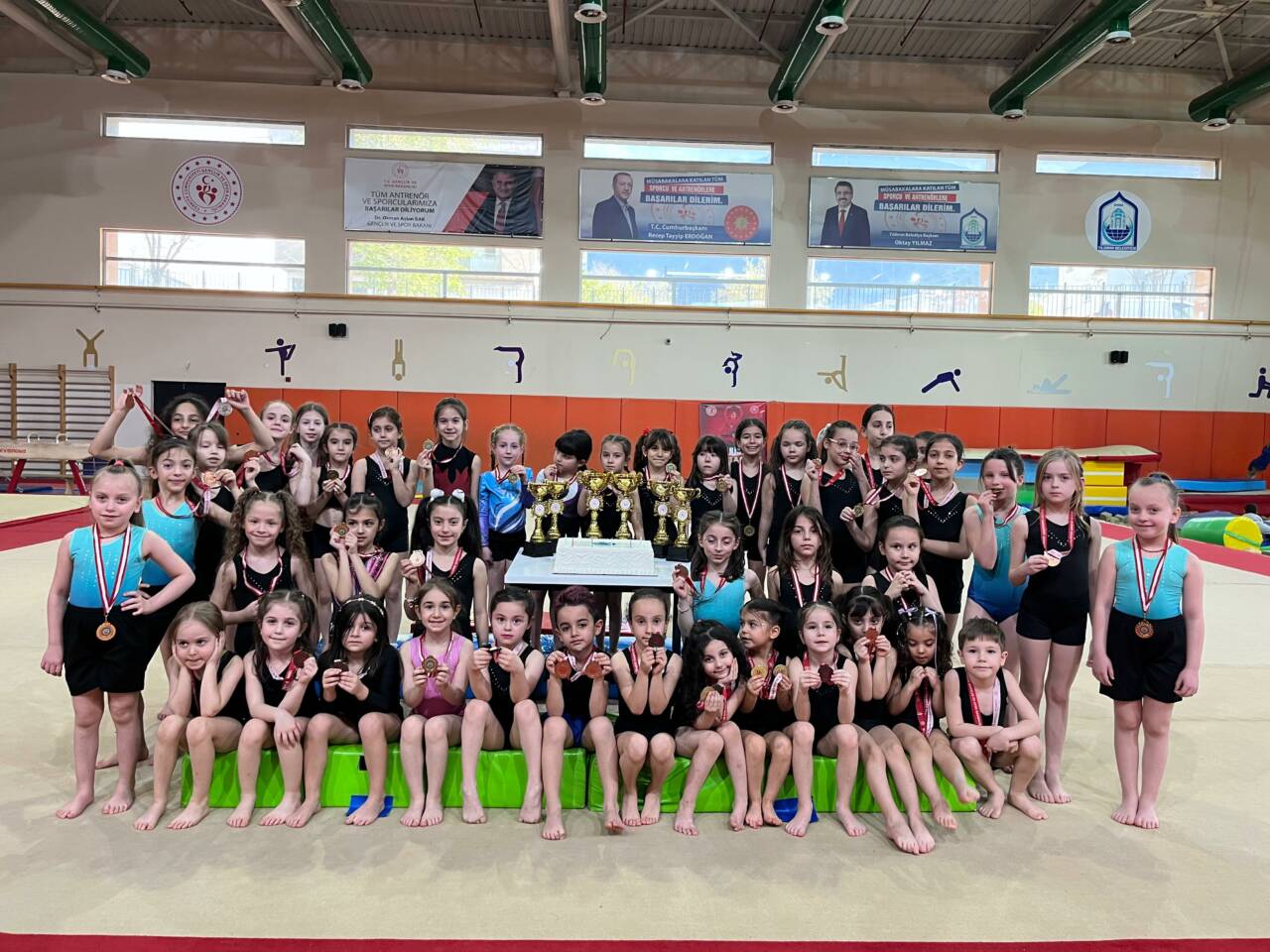Yıldırımlı sporcular madalyaları topladı 7 Yıldırımlı sporcular madalyaları topladı