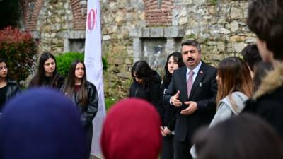 Yıldırım Belediyesi, Bursa'nın Fethi'nin 700. yılı kapsamında gençleri Söğüt'ten Bursa'ya