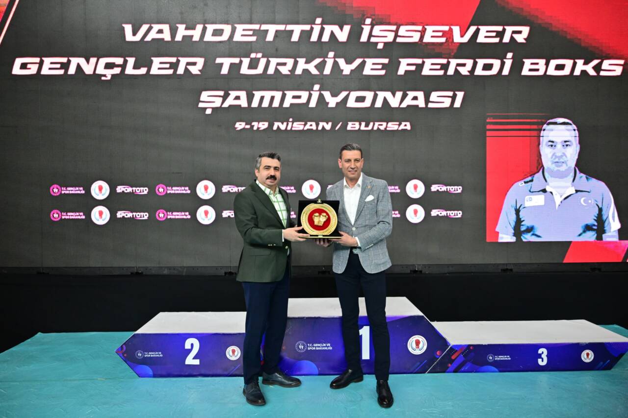 Bursa Yıldırım'da boks rüzgârı 3 Bursa Yıldırım'da boks rüzgârı