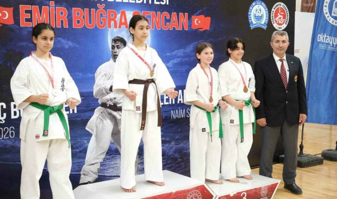 Emir Buğra Gencan İller Arası Kyokushin Turnuvası’na damga vuran Yıldırımlı