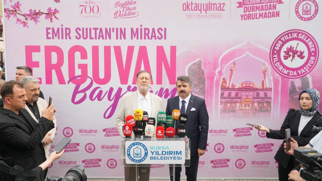 Bursa'da 6 asırlık geleneğe görkemli tören; Ahmet Özhan da geldi... 8 0a816114 a919 4ee7 8add 94957c2ff4ba
