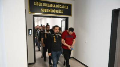 Kocaeli merkezli 29 ilde düzenlenen nitelikli dolandırıcılık operasyonunda internet üzerinden