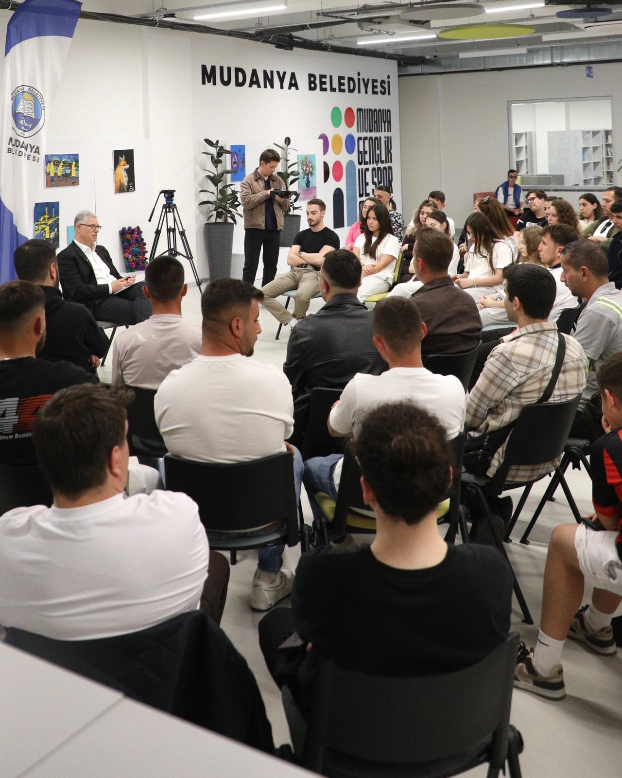 Bursa Mudanya'da 19 Mayıs'a renkli kutlama 11 Fwd: BASIN BÜLTENİ - MUDANYA’DA 19 MAYIS COŞKUYLA KUTLANDI