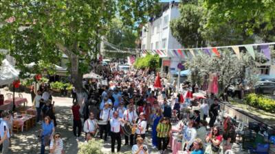 Mudanya Belediyesi’nin bu yıl ikincisini düzenlediği “Tirilye Zeytin Çiçeği Festivali”,