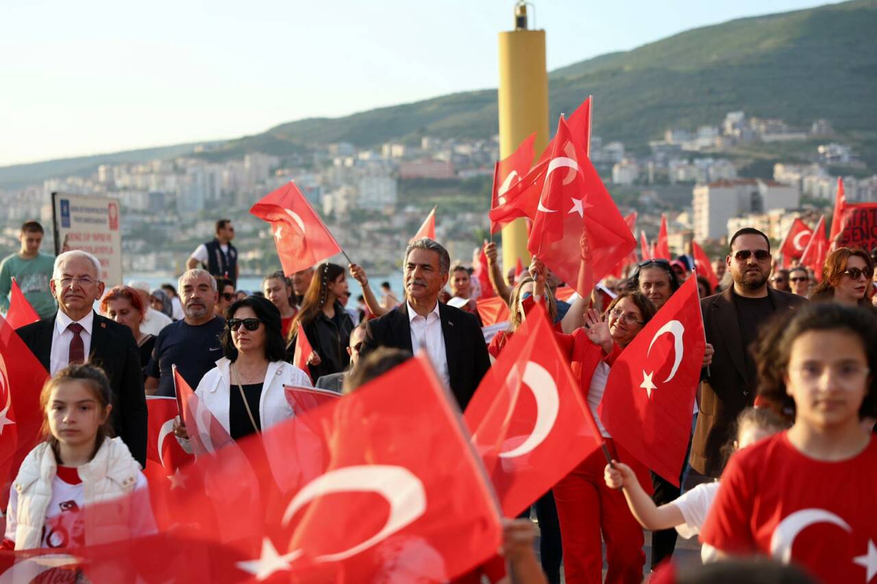 Bursa'da 19 Mayıs’ta genç rock coşkusu 4 19 Mayıs’ta Genç Rock Coşkusu