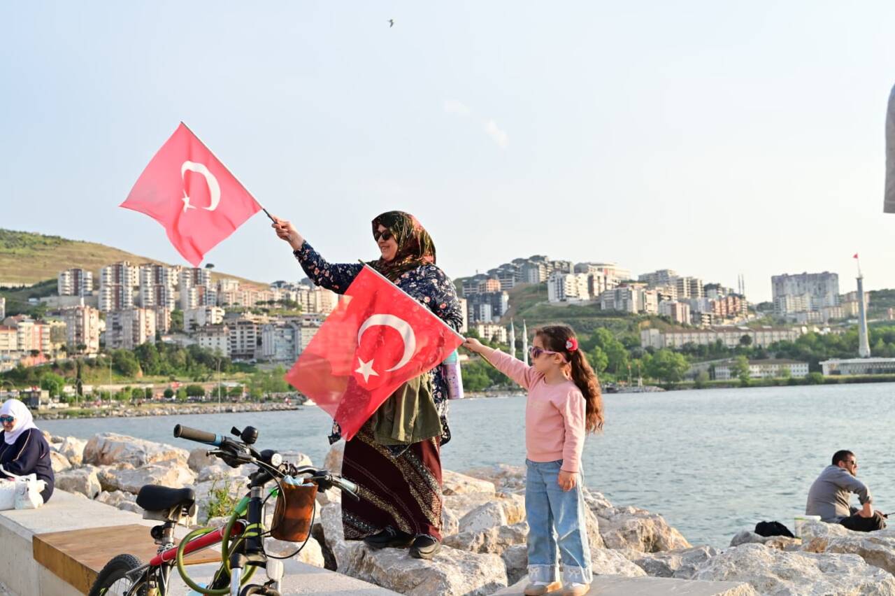 Bursa'da 19 Mayıs’ta genç rock coşkusu 5 19 Mayıs’ta Genç Rock Coşkusu