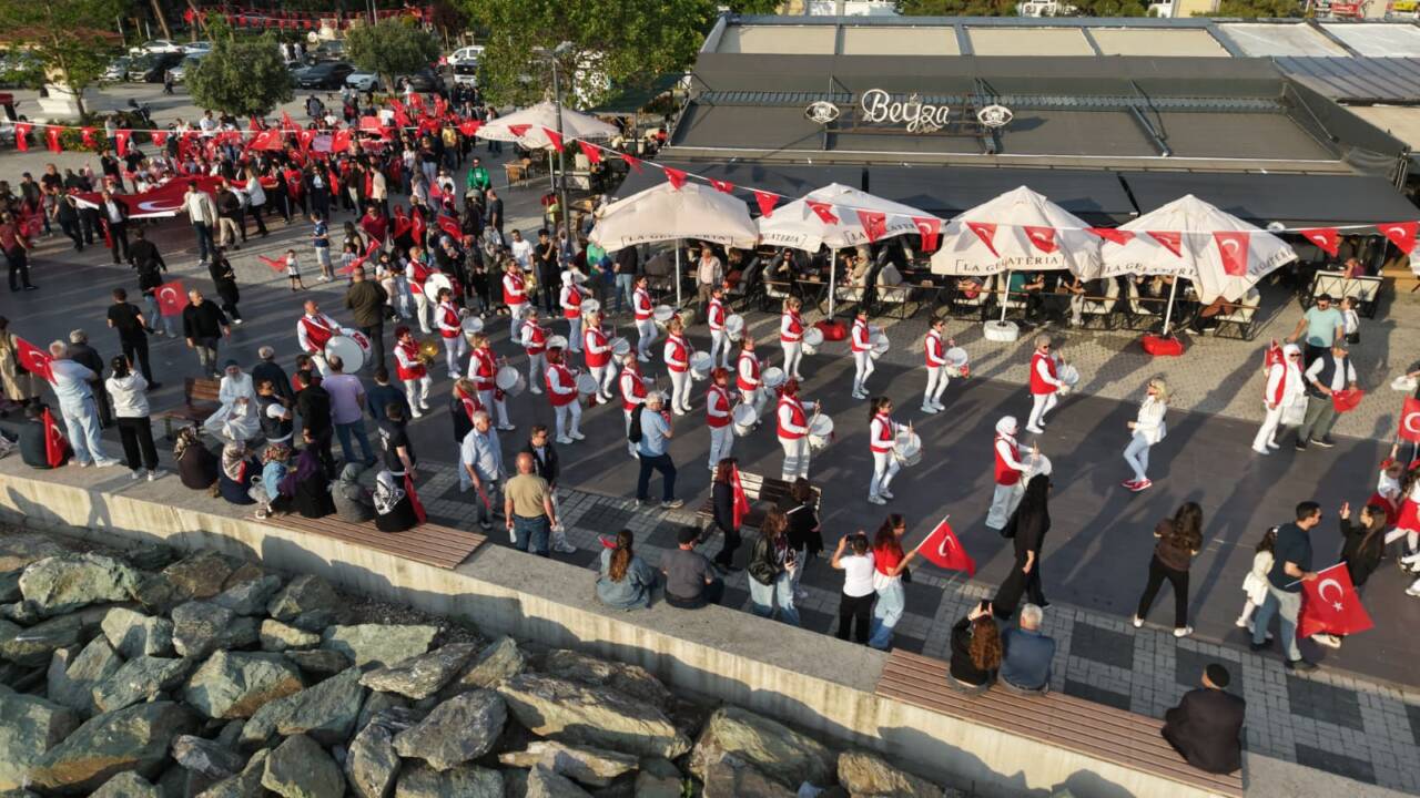 Bursa'da 19 Mayıs’ta genç rock coşkusu 7 19 Mayıs’ta Genç Rock Coşkusu