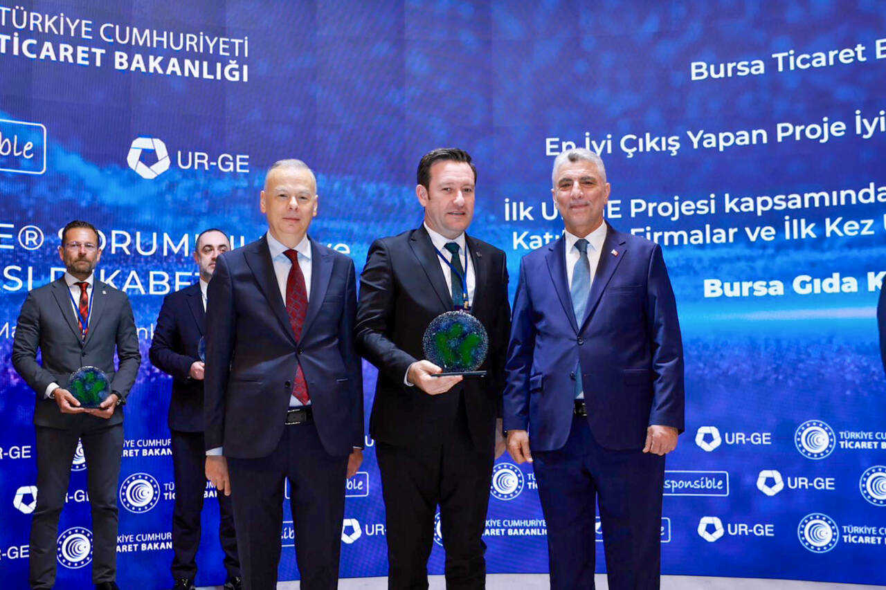 Bursa Ticaret Borsası'nın projesine Ticaret Bakanlığı'ndan ödül 1 2 11