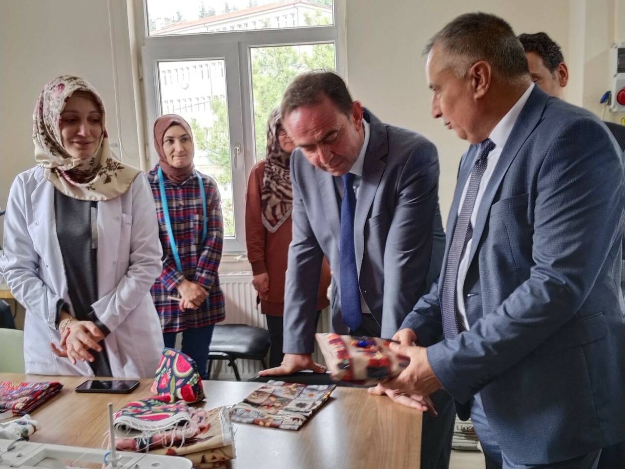 İl Millî Eğitim Müdürü Gürhan Çokgezer'den Keles'e ziyaret