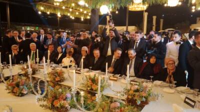 Olay Gazetesi Yazarı Ahmet Emin Yılmaz, son Başbakan Yardımcısı Hakan
