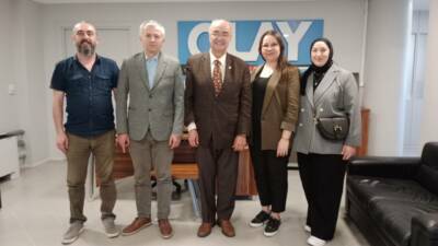 Olay Gazetesi Yazarı Ahmet Emin Yılmaz, Bursa Uludağ Üniversitesi Fen-Edebiyat