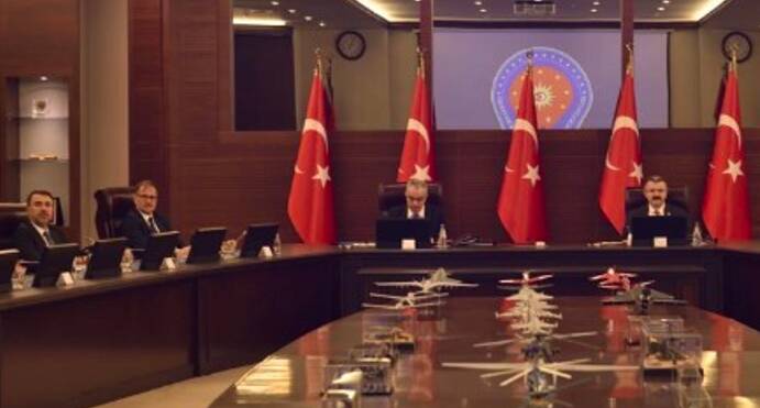 Kentsel dönüşüm yarın değil, bugün acil: Bursa’ya ‘yarısı bizden’ umudu 9 3 yazi icin cumhurbaskanligi hukuk politikalari kurulu milli guvenlik kurulu genel sekreterligini ziyaret etti35904mnccez