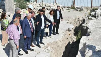 6 Şubat depreminde yıkılan Hatay Ulucami’nin yeniden inşasını Bursa Büyükşehir