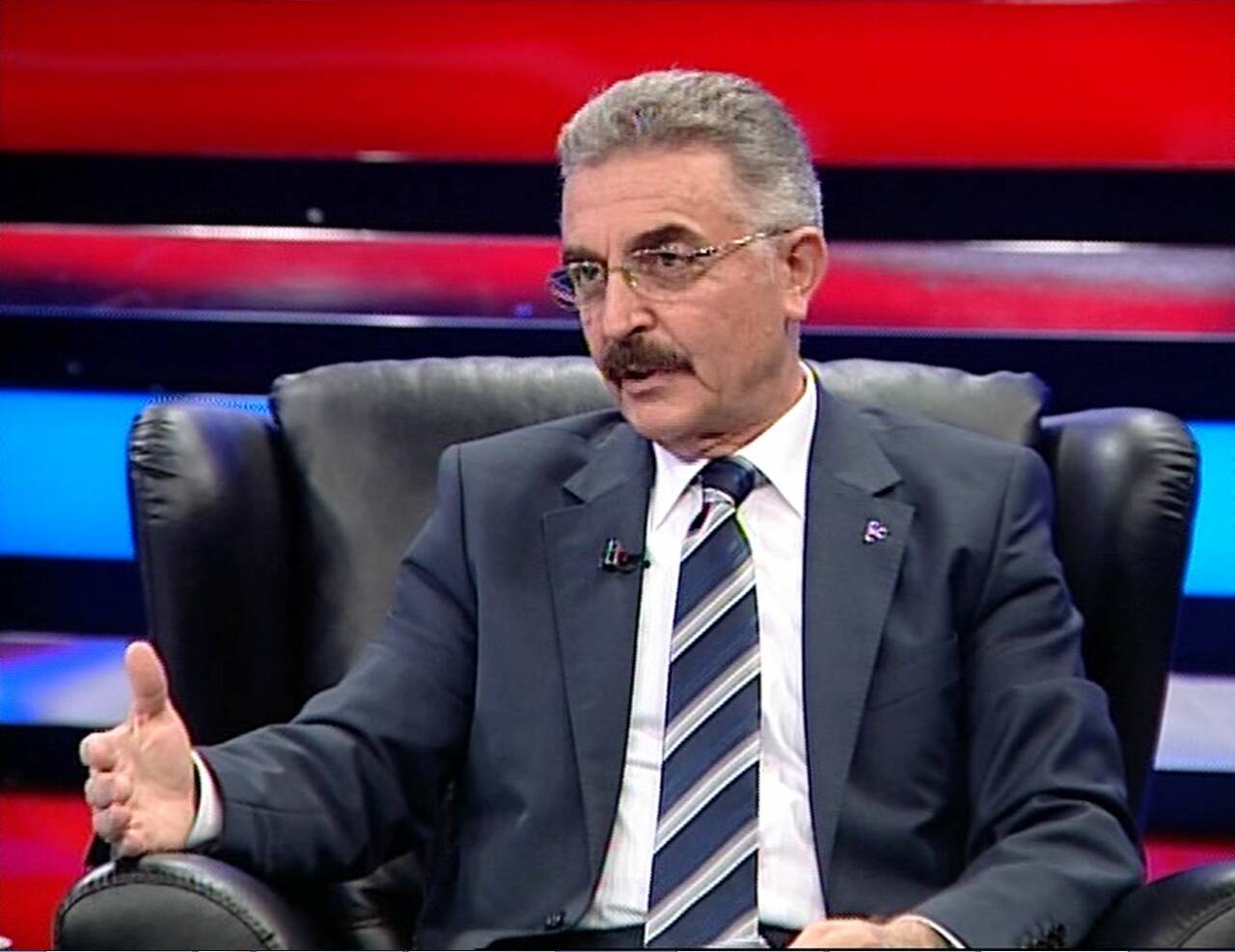 Bunun adı insani diplomasi: Dünyaya uzanan yardım eli, yetimlere koruma!