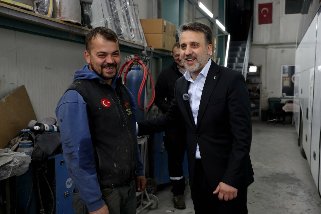 Bursa Büyükşehir Belediyesi Başkan Vekili Biba'dan 1 Mayıs'ta emekçilere ziyaret 2 37139mty5zjrhy22