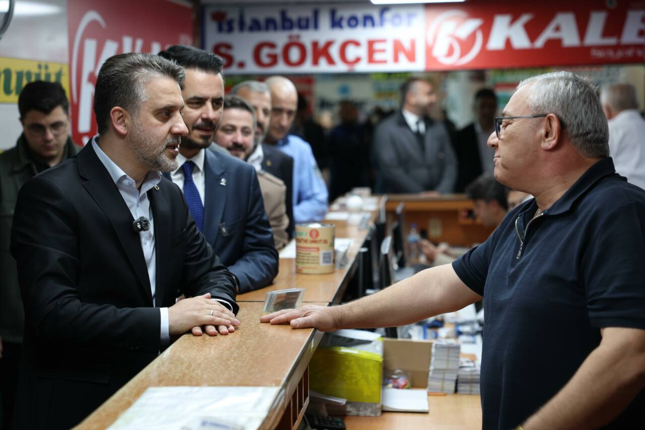 Bursa Büyükşehir Belediyesi Başkan Vekili Biba'dan 1 Mayıs'ta emekçilere ziyaret 6 37139mty5zjrhy26