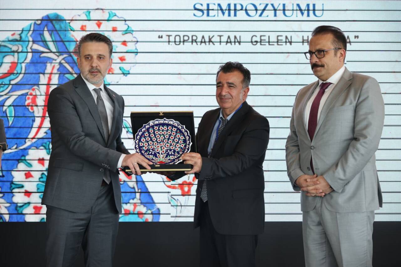 Anadolu’nun seramik kültürü Bursa’da konuşuldu 2 37153mty5zmm5m23