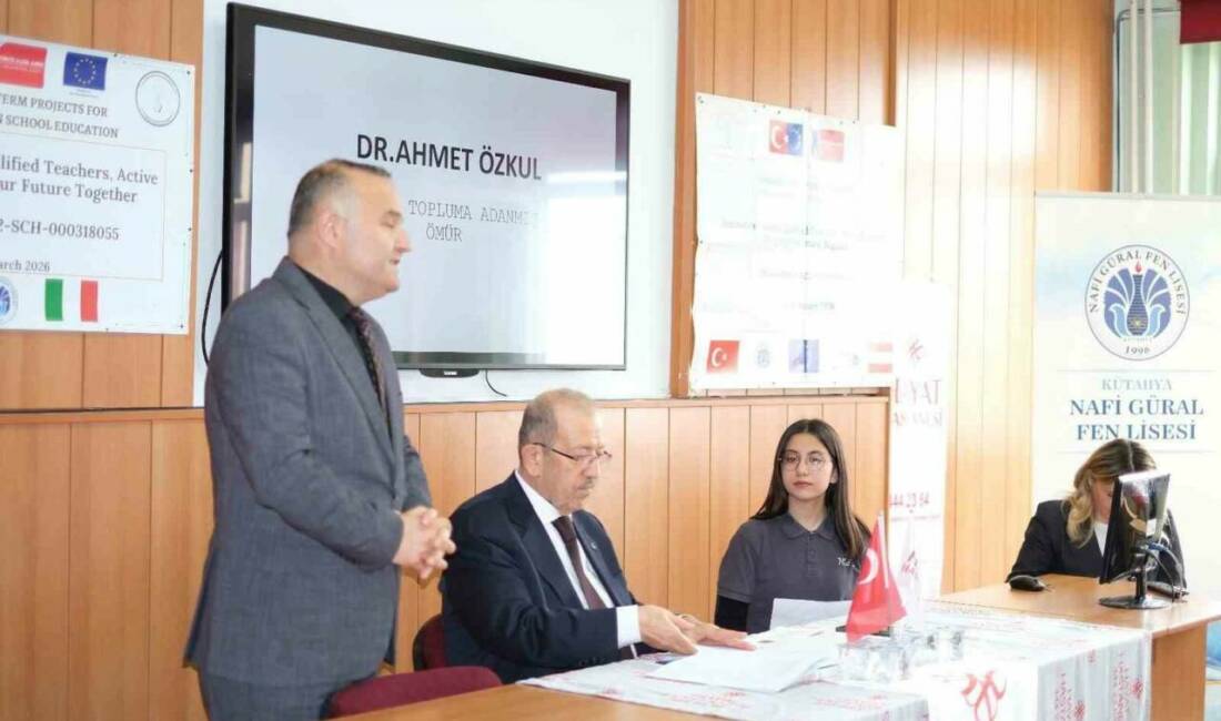 Bursa’nın 48 yıllık tecrübesi Kütahya’da gençlerle buluştu Türkiye sağlık sektörünün köklü kuruluşları arasında yer alan ve bu