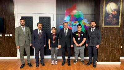 Olay Gazetesi Yazarı Ahmet Emin Yılmaz, U15 Türkiye Halter Şampiyonası’nda