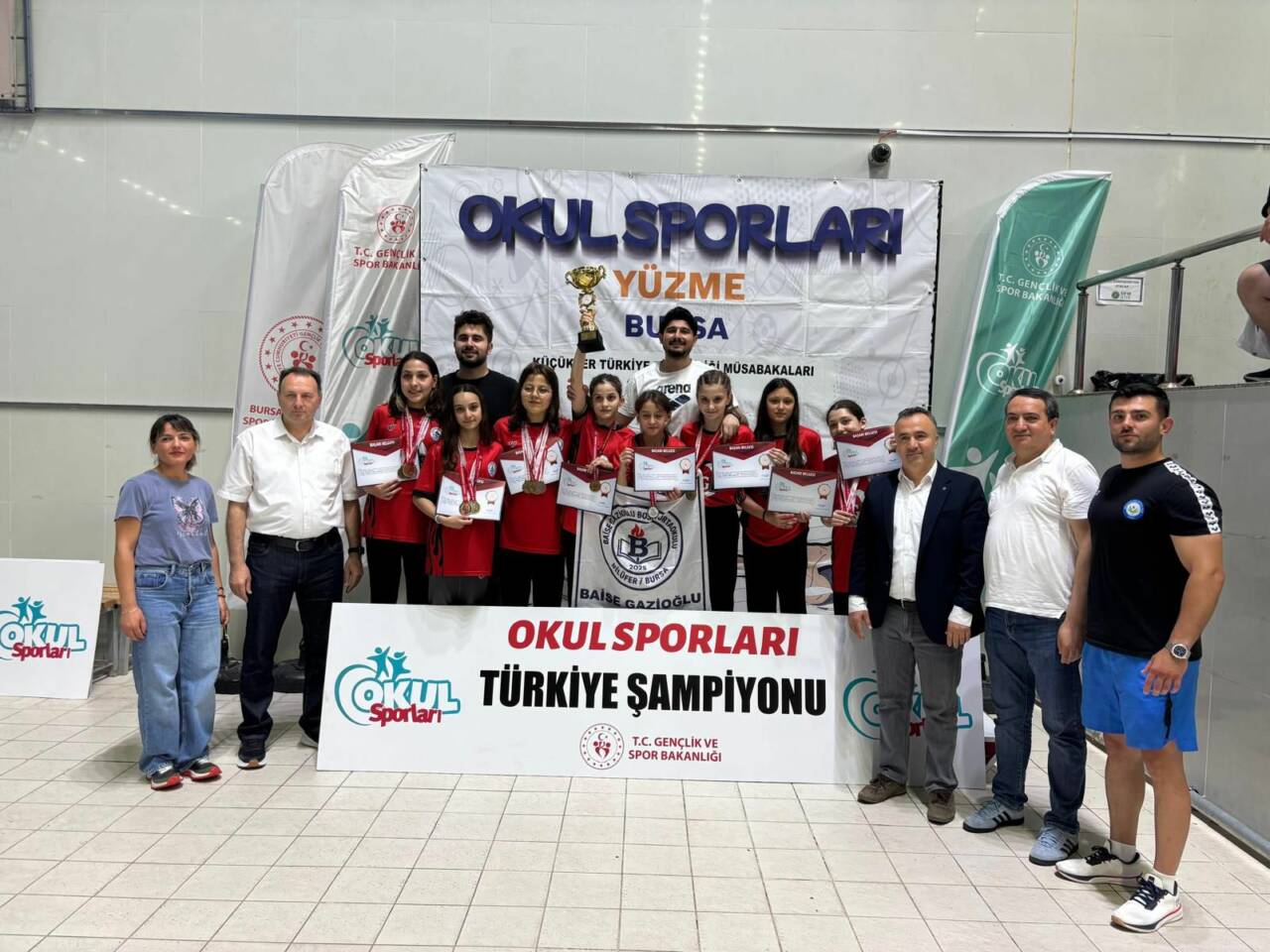 Bursa'nın altın kulaçları Türkiye şampiyonu oldu 5 5e630a37 f3b2 4b59 b68a 2483a7223220