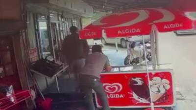 Mersin’in Tarsus ilçesinde, 6 kişinin öldüğü 8 kişinin yaralandığı silahlı