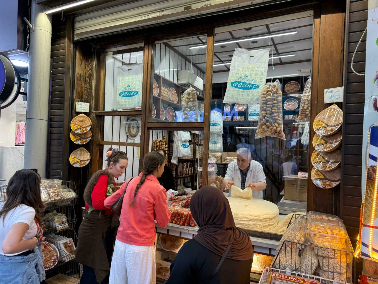 Ev baklavası yapacaklar bu haber sizin için! İşte Bursa'daki yufka, ceviz ve fıstık fiyatları... 3 7b767b8a 7093 4689 ba30 aaa76f57e3c6