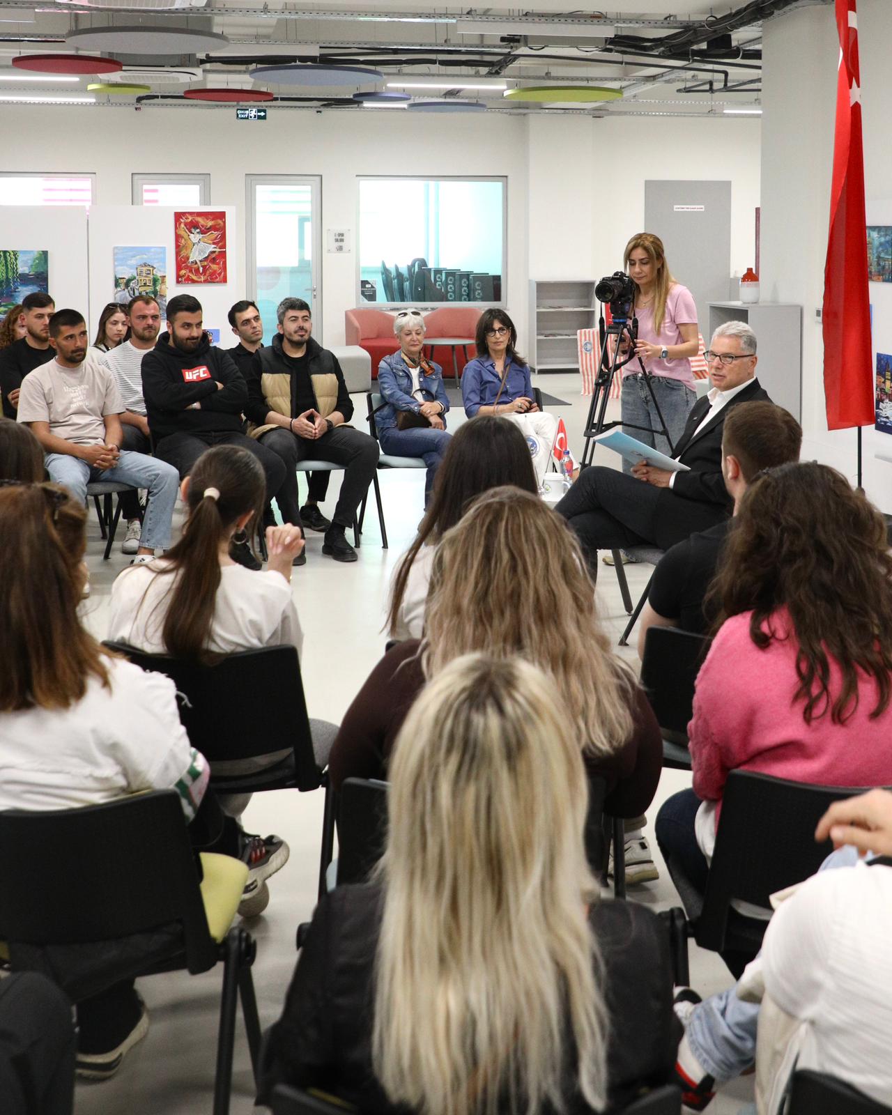Bursa Mudanya'da 19 Mayıs'a renkli kutlama 8 Fwd: BASIN BÜLTENİ - MUDANYA’DA 19 MAYIS COŞKUYLA KUTLANDI