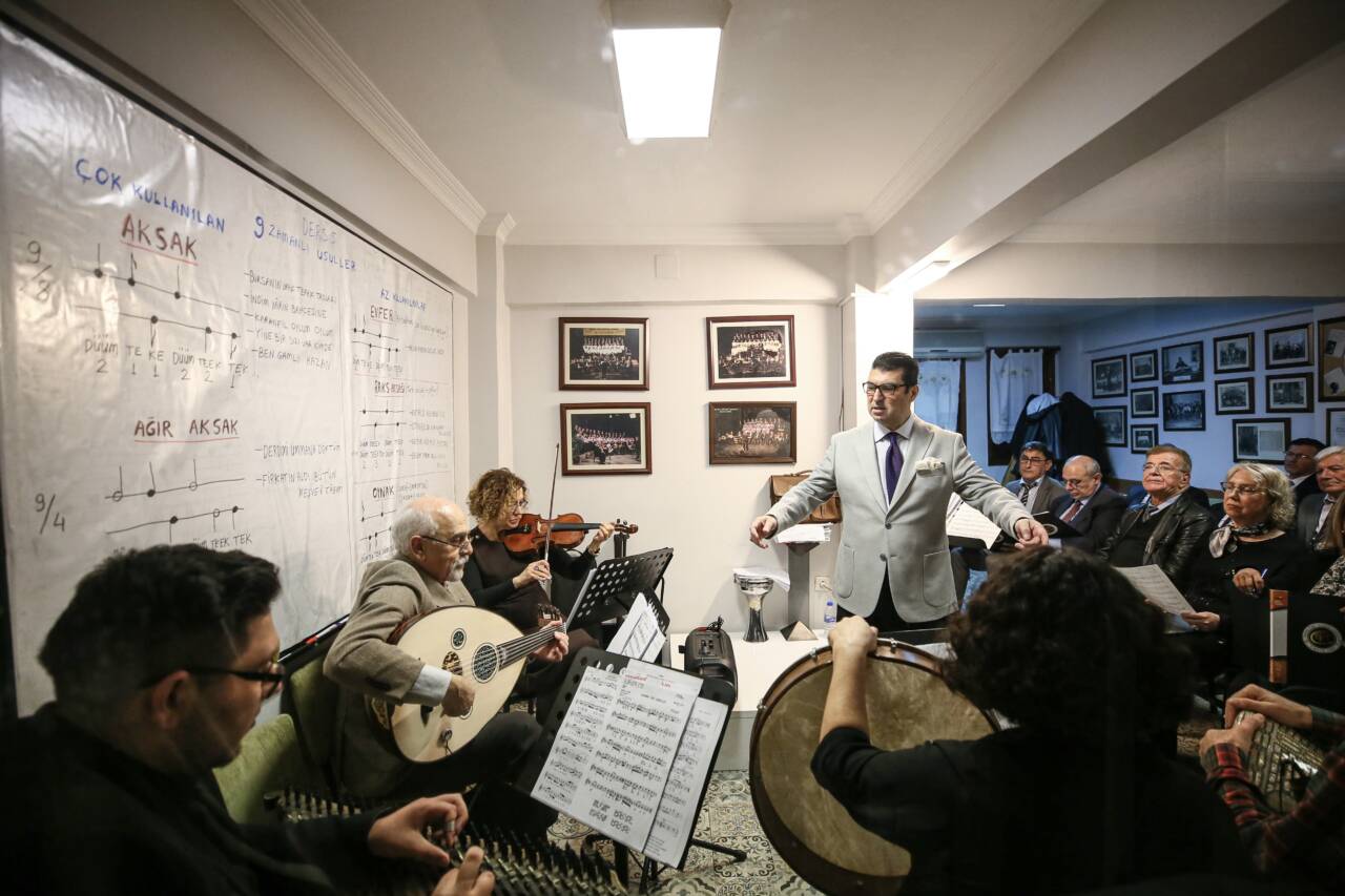aa 20260504 41283121 41283108 zekimurenindeyetistigimusikicemiyetiyillardirsanatakatkisagliyor