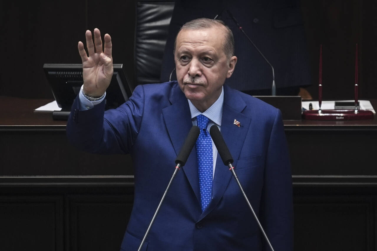 Cumhurbaşkanı Erdoğan:'Siyasi tarihim boyunca çok ihanet gördüm' 2 aa 20260520 41438938 41438937 akpartitbmmgruptoplantisi