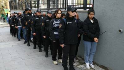 Erzurum merkezli Bursa dahil 13 ilde dolandırıcılık yapan suç örgütüne