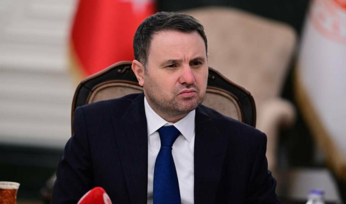 Bakan Gürlek’ten Ahbap soruşturması açıklaması Adalet Bakanı Akın Gürlek, Ahbap Derneği soruşturmasının aydınlatılacağını belirtip "Yardımlaşma
