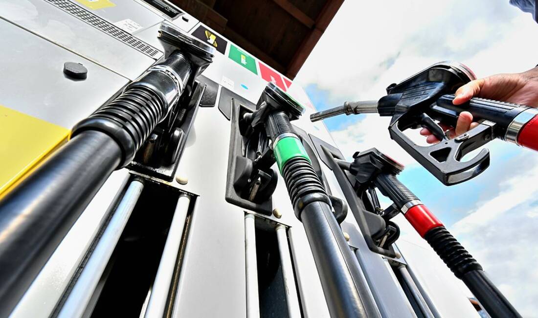 Akaryakıtta vergi kaybını azalıyor! Kanun teklifi yolda AK Parti, akaryakıt, LPG ve benzeri piyasalarda vergi kaybının önlenmesine