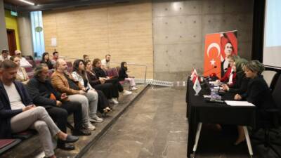 Osmangazi Belediyesi tarafından aile içi iletişimi güçlendirmek, ebeveynlik becerilerini geliştirmek