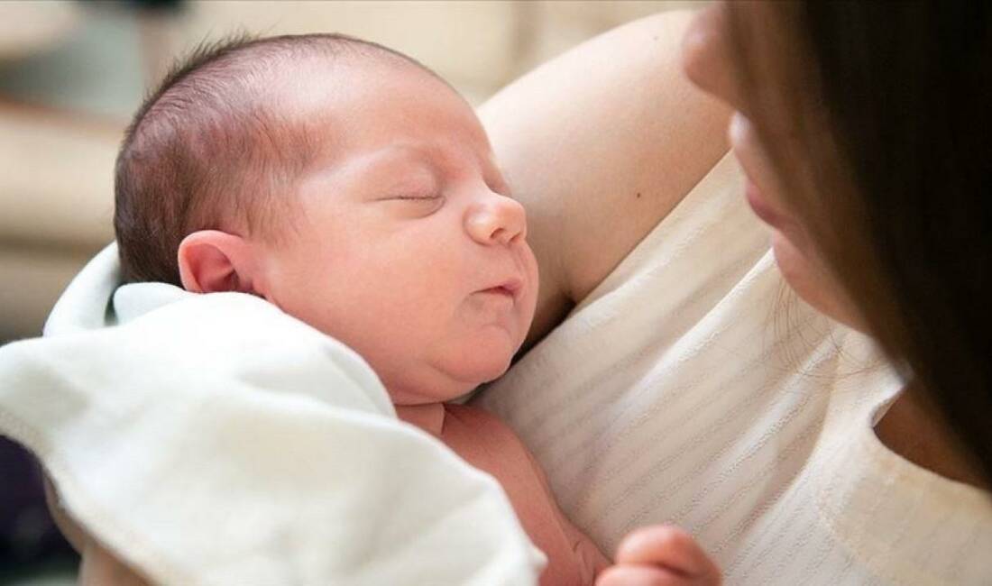 Anneler dikkat! Doğum izni başvuruları için son gün Doğum izni süresinin 24 haftaya çıkarılmasıyla, 8 haftalık ilave izinden