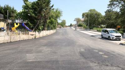Osmangazi Belediyesi, Nilüferköy Mahallesi Kolej Caddesi'nde 375 metrelik yolu yenileyerek