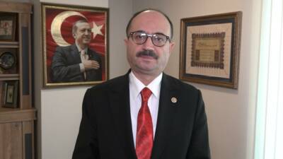 Sosyal medya hesabından yaptığı paylaşım sonrası hem tebrik hem de