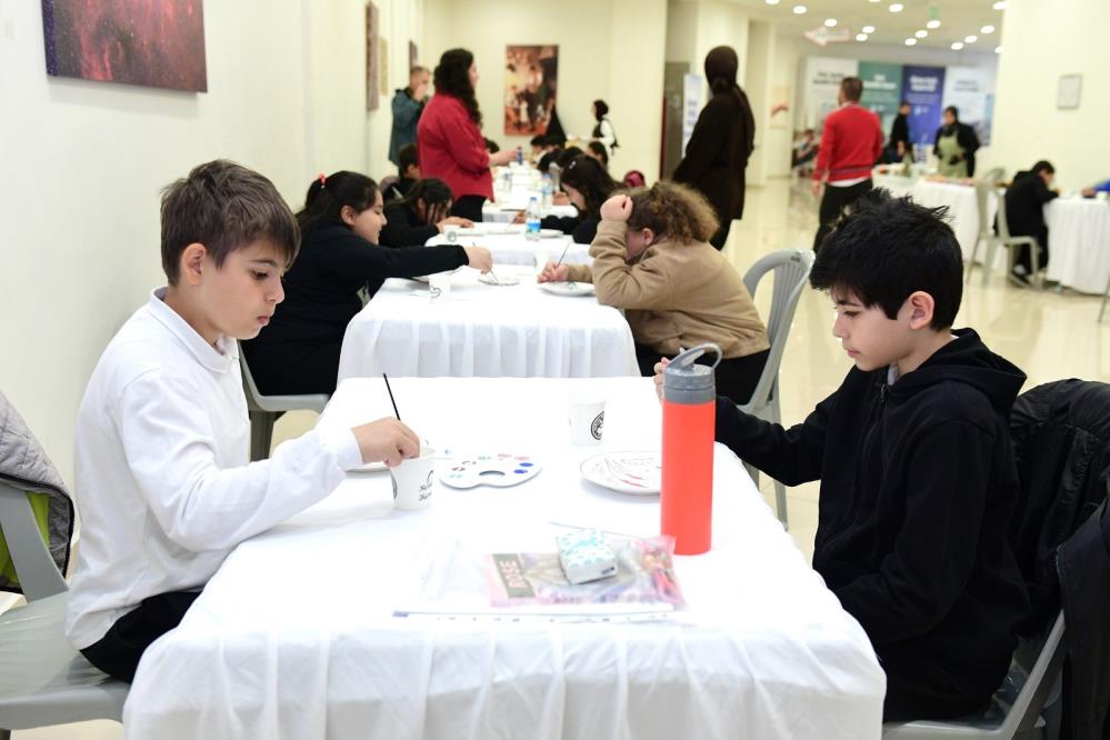 Bursa'da 'Ekranı Değil, Hayatı Yaşıyorum' projesi 1 aw69868902