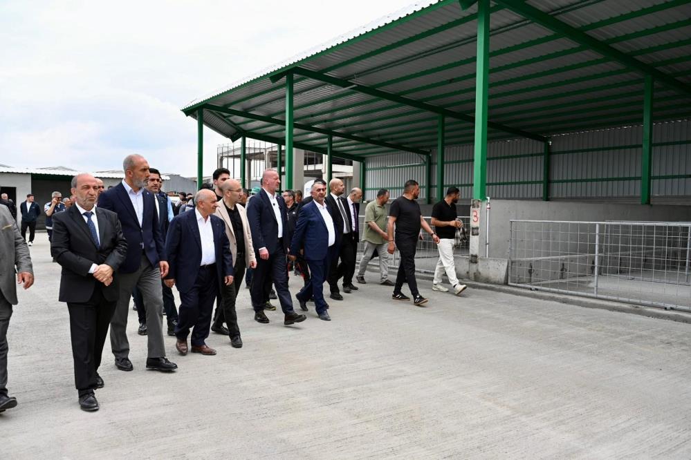 Bursa'ya 1630 büyükbaş hayvan kapasiteli yeni pazar 3 aw70932504
