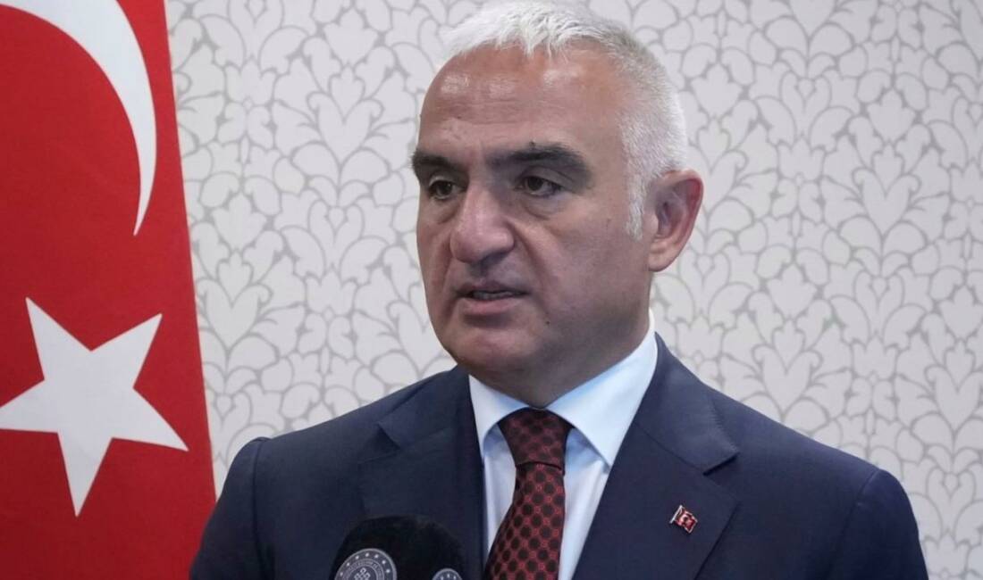 Kültür ve Turizm Bakanı Mehmet Nuri Ersoy, "Hıdırellez'in ülkemize sağlık,