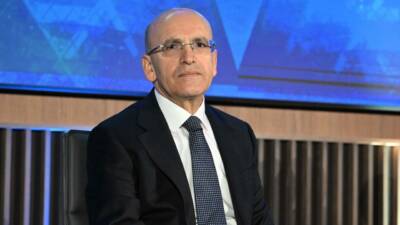 Hazine ve Maliye Bakanı Mehmet Şimşek, nisanda yıllıklandırılmış ihracatın 275,8