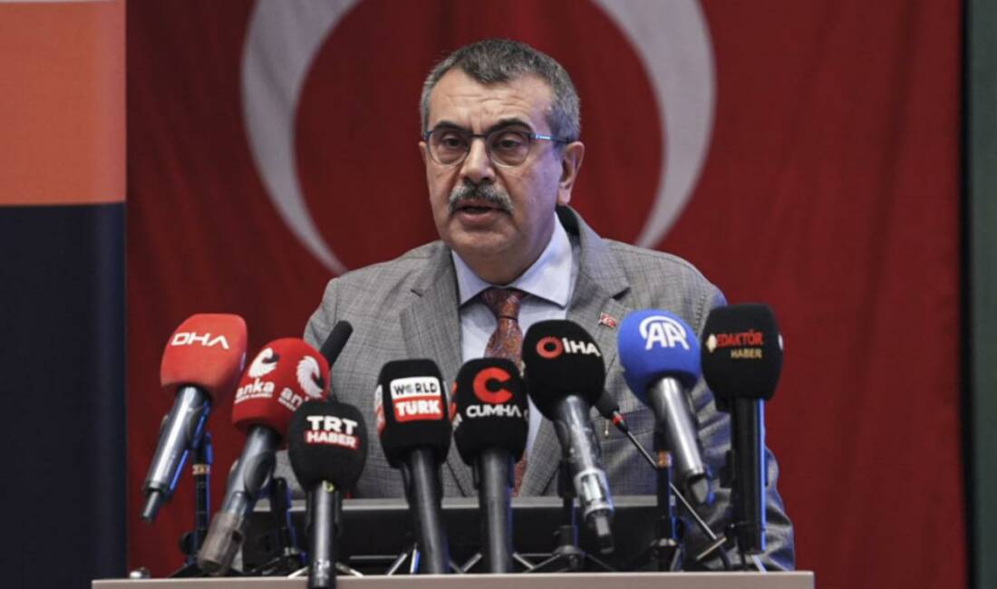 Bakan Tekin: Yüksek teknolojili üretimde daha ileri seviyelere ulaşacağız Milli Eğitim Bakanı Yusuf Tekin, "Bilimde, yapay zekada, dijital altyapıda,