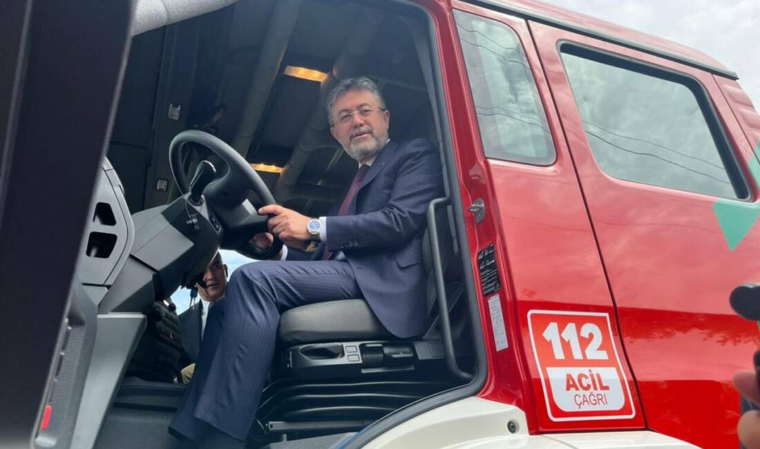 Bakan Yumaklı açıkladı: ‘Cumhuriyet tarihimizin en güçlü kapasitesine sahibiz’ Tarımve Orman Bakanı İbrahim Yumaklı, "Bugün geldiğimiz noktada hava ve