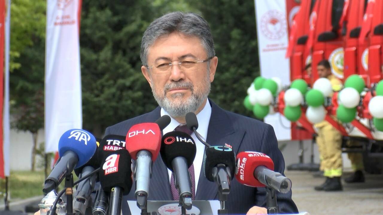 Bakan Yumaklı açıkladı: 'Cumhuriyet tarihimizin en güçlü kapasitesine sahibiz' 3 bakan yumakli cumhuriyet tarihimizin en guclu yanginla mucadele kapasitesine sahibiz 4323171f60a9